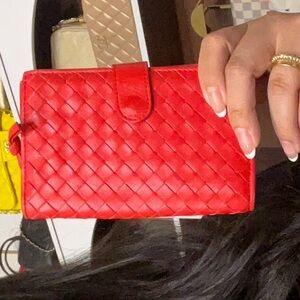 23. Bottega Red Sold As Is Desc In Live No Cancel/returns